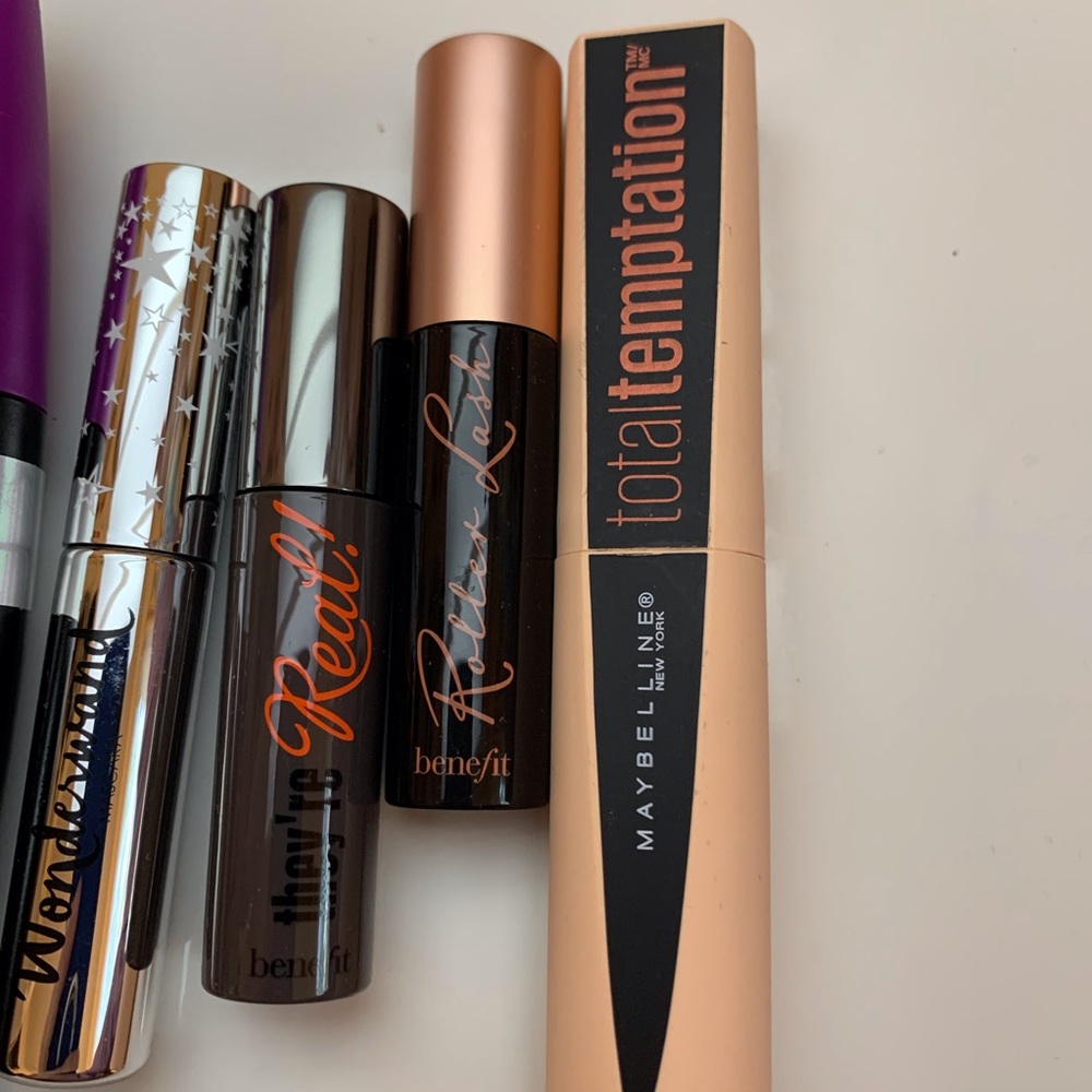 MAKEUP BUNDLE 🖤 Variety 5 Pc. Mascara Bundle - Picture 2 of 6